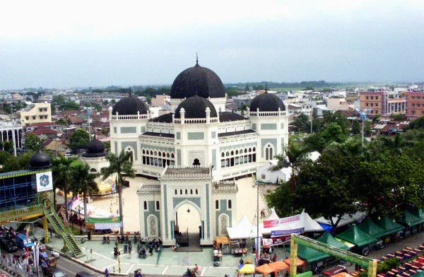 Masjid Raya Al Mashun Medan